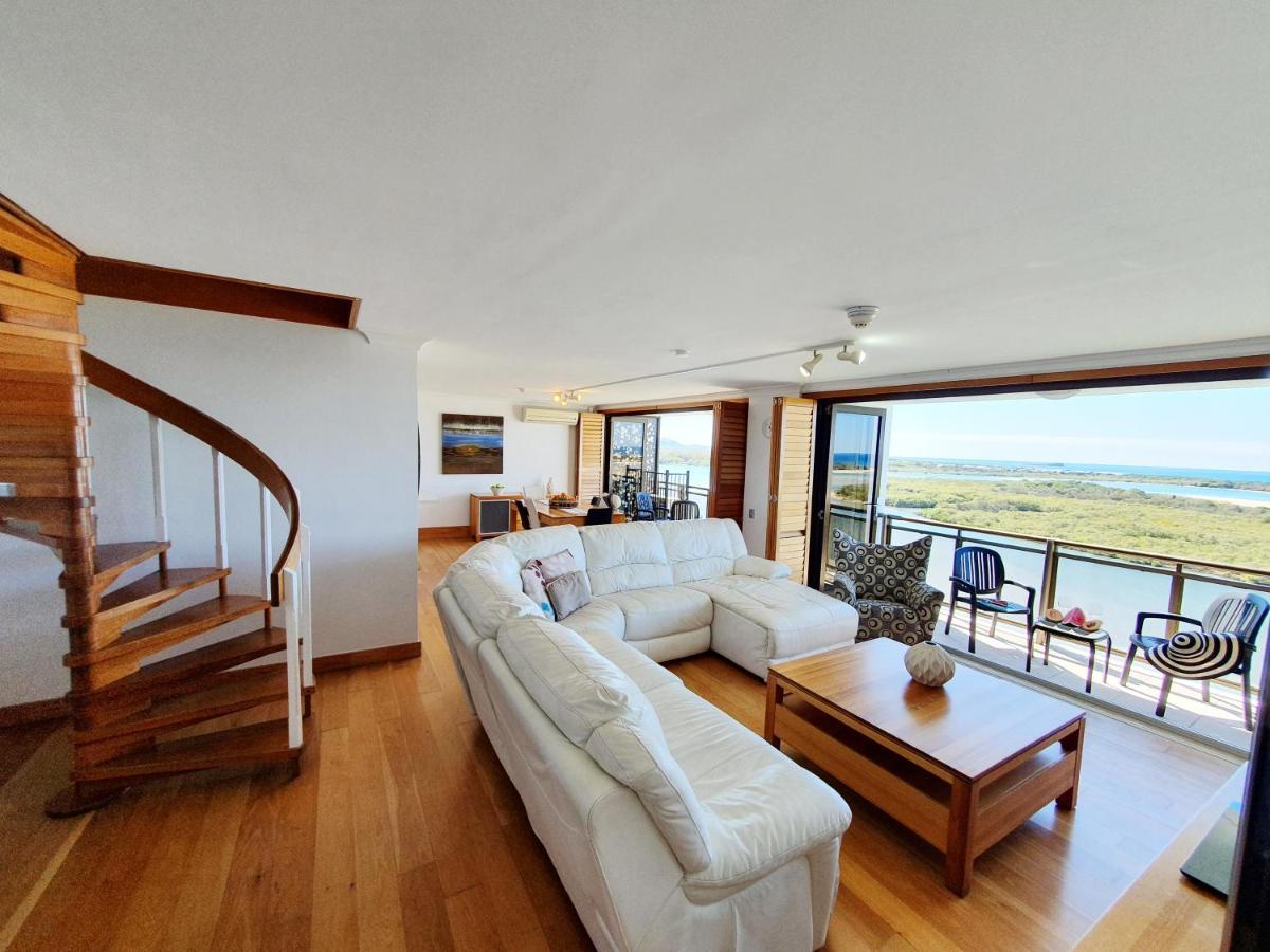 Trafalgar Towers Maroochydore Bagian luar foto