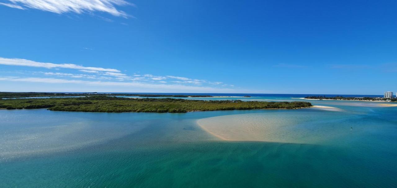 Trafalgar Towers Maroochydore Bagian luar foto