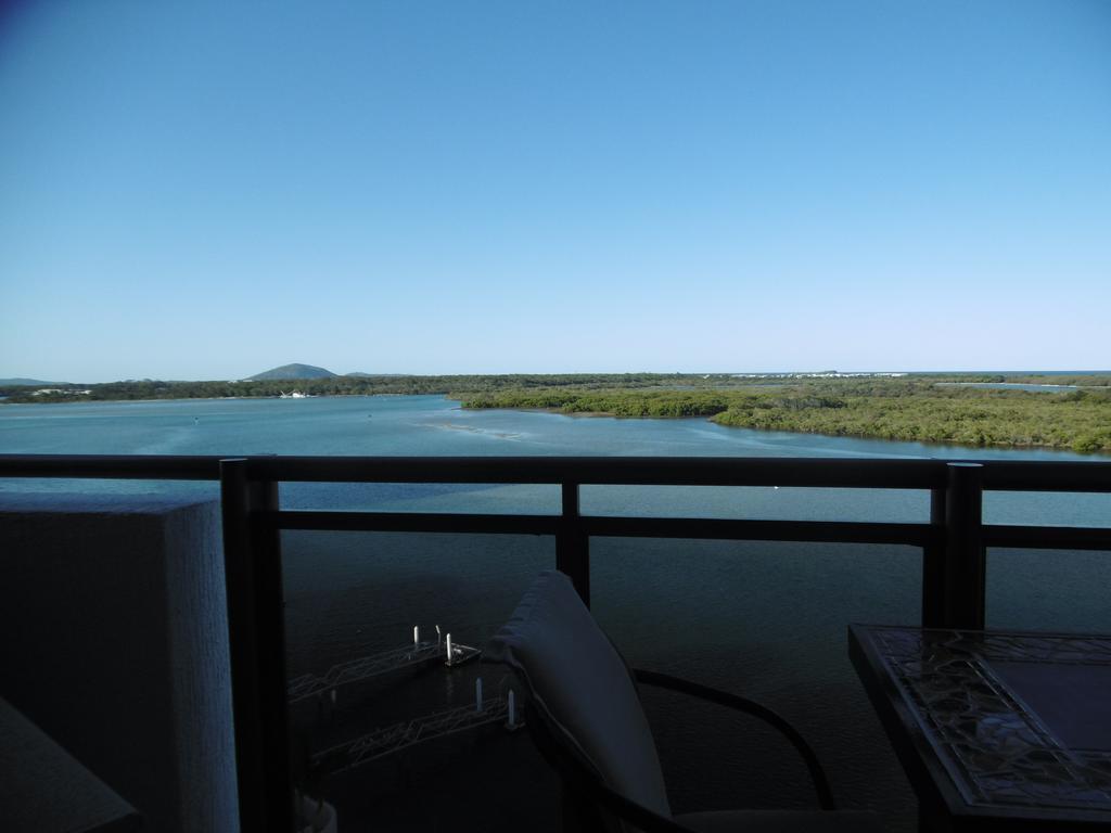 Trafalgar Towers Maroochydore Bagian luar foto