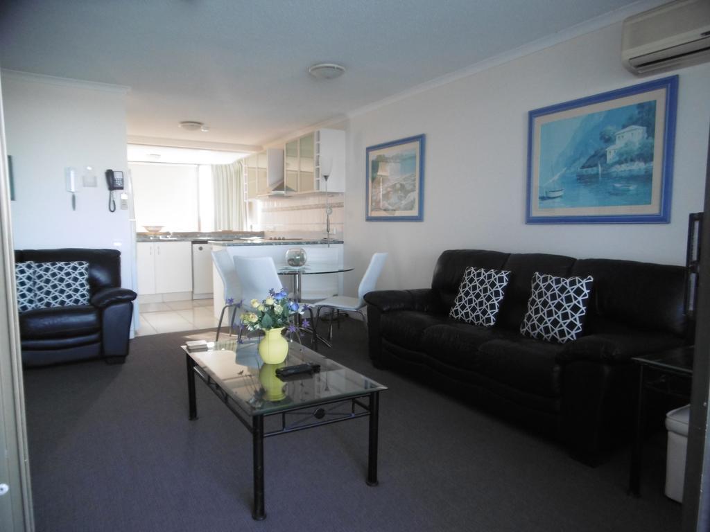 Trafalgar Towers Maroochydore Bagian luar foto