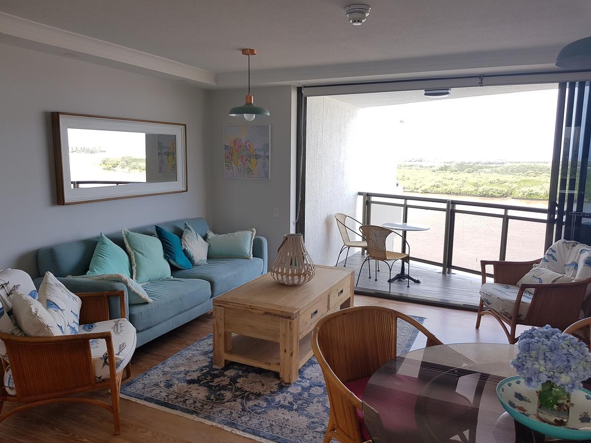 Trafalgar Towers Maroochydore Bagian luar foto